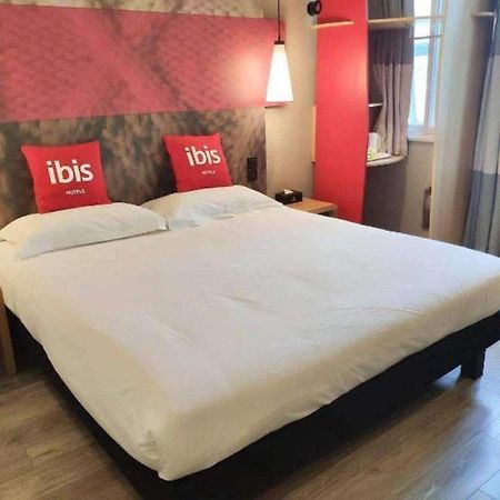 Ibis Shenyang North Station Hotel Exterior photo