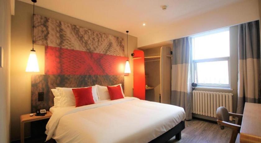 Ibis Shenyang North Station Hotel Exterior photo
